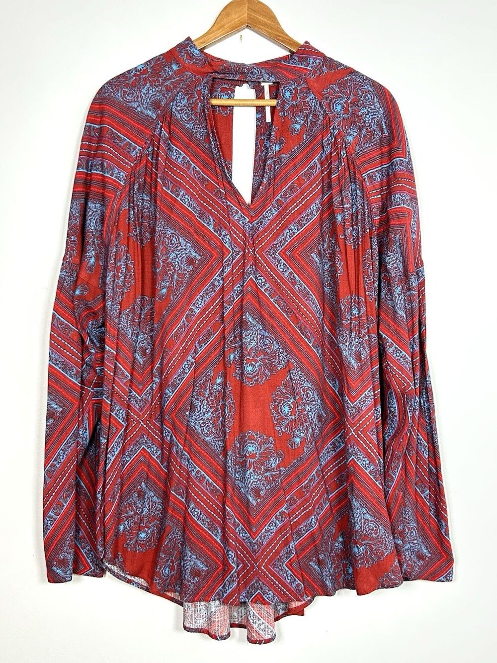 Free People Walking on a Dream Tunic Top Red Blue Paisley Boho Size L